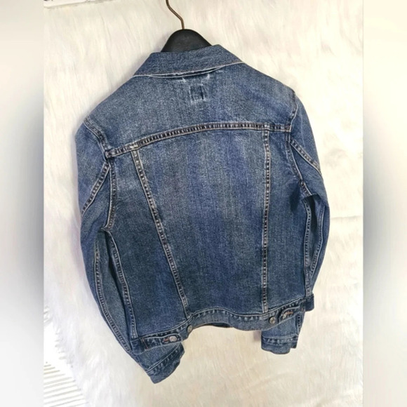 GAP for Good Classic Wash Denim Jacket (NWOT) - Picture 4 of 7
